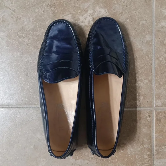 Tod’s Navy Blue Leather "Gommino" Driving Loafers Wo.37.5 (US 7.5) - Picture 2 of 10